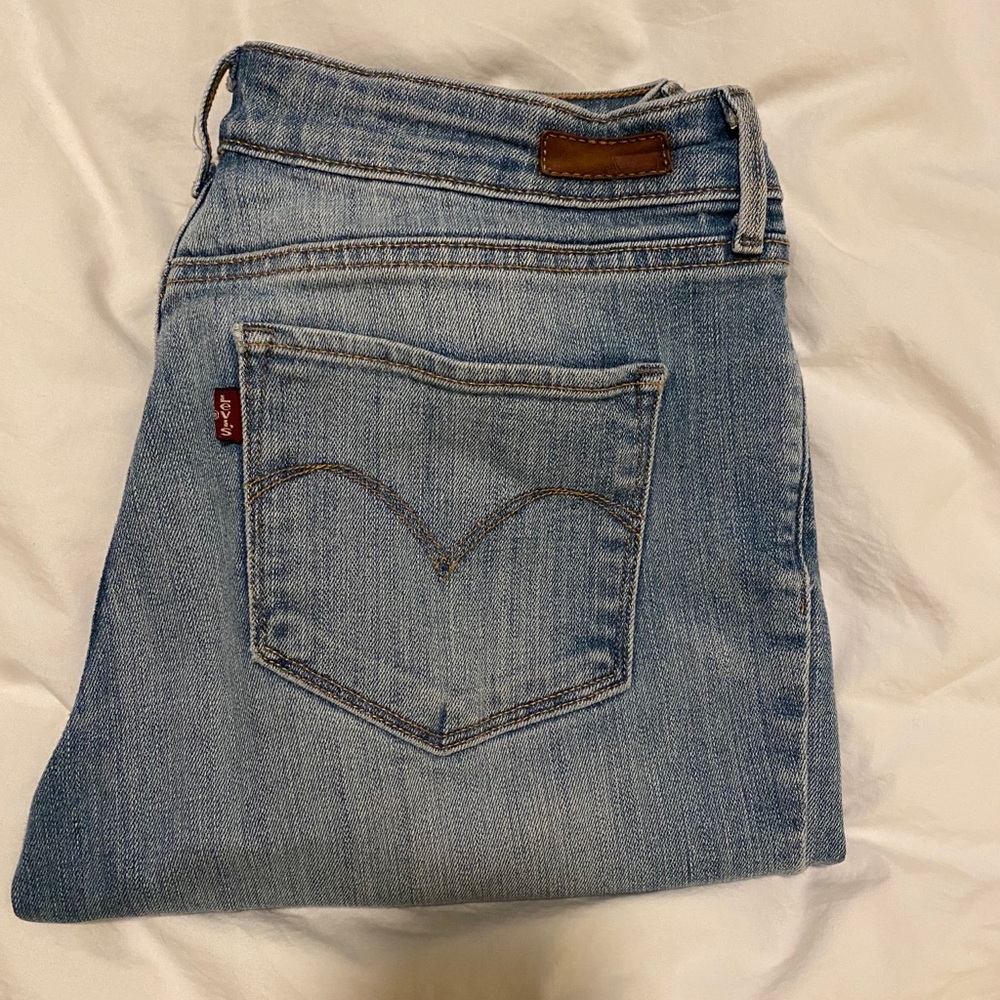 Levi’s Bold Curve jeans in light wash size 30